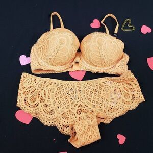 VS Orange Very Sexy Lace Crochet Cheeky & Demi Bra